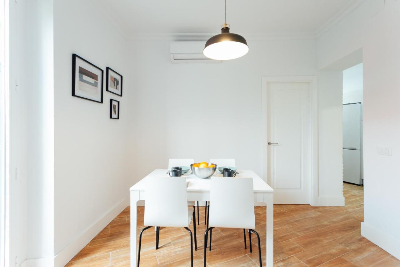 Apartmán Alohamundi Peral Sevilla Exteriér fotografie