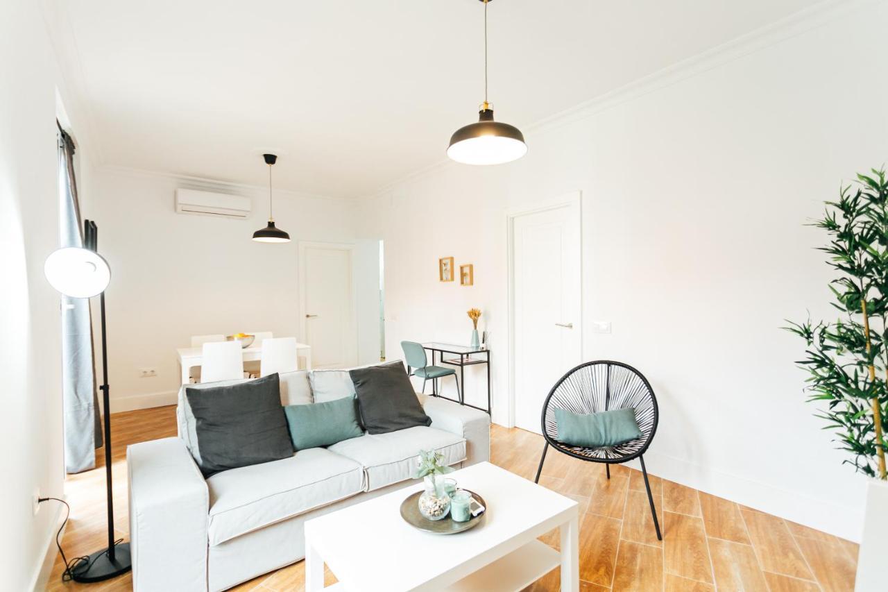 Apartmán Alohamundi Peral Sevilla Exteriér fotografie